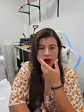 GatitaXD27 online show from 26, 10, 2025