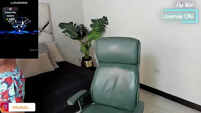 mike belle online show from 23, 10, 2025