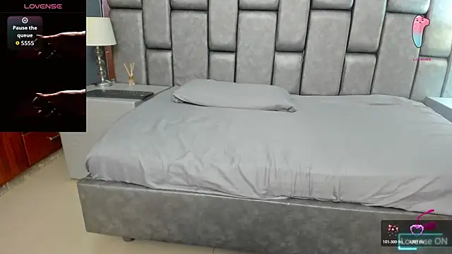 AniEvans  online show from 7, 1, 2026