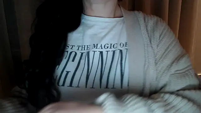 Sandysecret online show from 6, 11, 2025