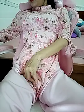    Erin    online show from 8, 10, 2025