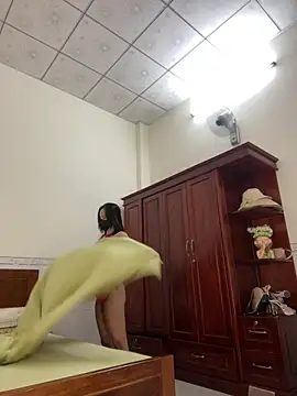    Erin    online show from 16, 4, 2026