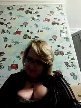 Forest-Lady online show from 20, 2, 2025