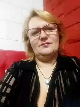 Forest-Lady online show from 5, 3, 2025