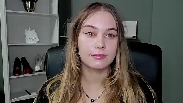 kitty valeria online show from 10, 11, 2025