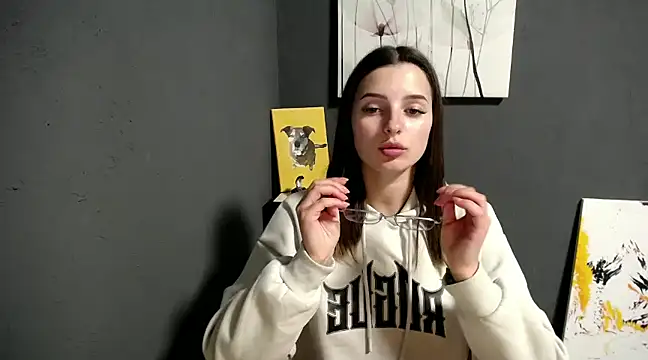 lady olivia  online show from 12, 2, 2025