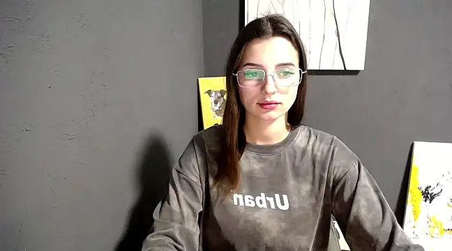 lady olivia  online show from 17, 2, 2025