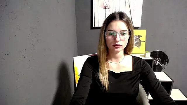 lady olivia  online show from 6, 11, 2025