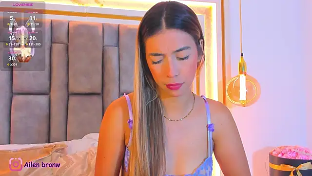 elianabrown online show from 5, 11, 2025