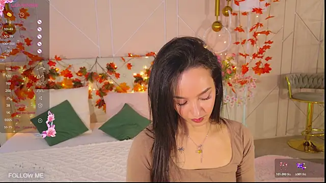 Lolly Neal online show from 30, 11, 2025