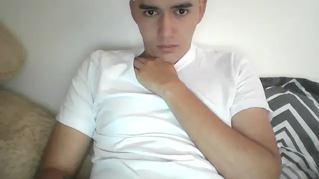 Estebitan vm online show from 11, 11, 2025