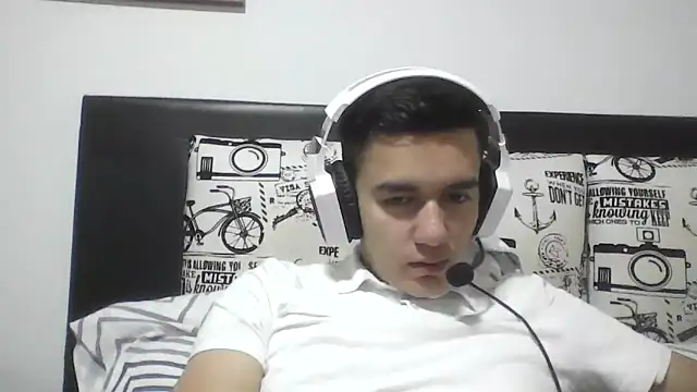 Estebitan vm online show from 4, 3, 2026