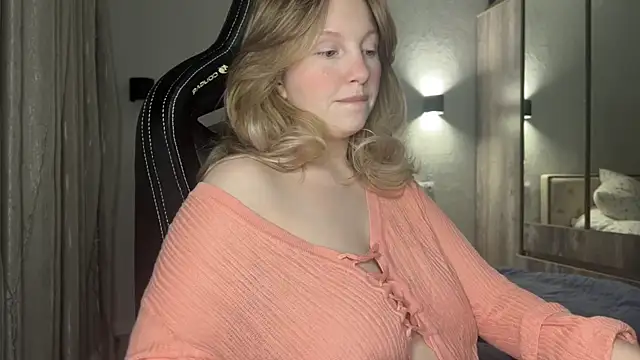 Snapshot of x_ivy_x chatting on 5, 12, 2024 x ivy x online show from 5, 12, 2024