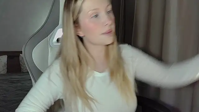 Snapshot of x_ivy_x chatting on 15, 2, 2026 x ivy x online show from 15, 2, 2026