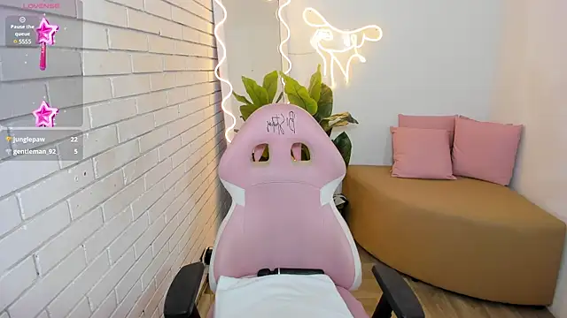 Chiara tay online show from 15, 2, 2025