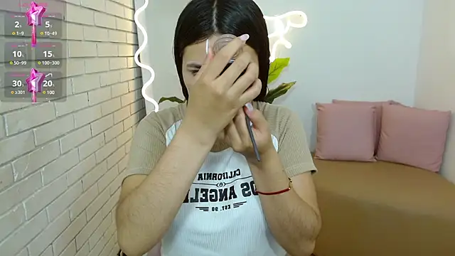 Chiara tay online show from 23, 2, 2025