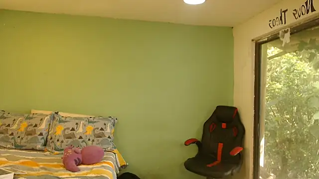 danielitopapuu online show from 17, 4, 2026