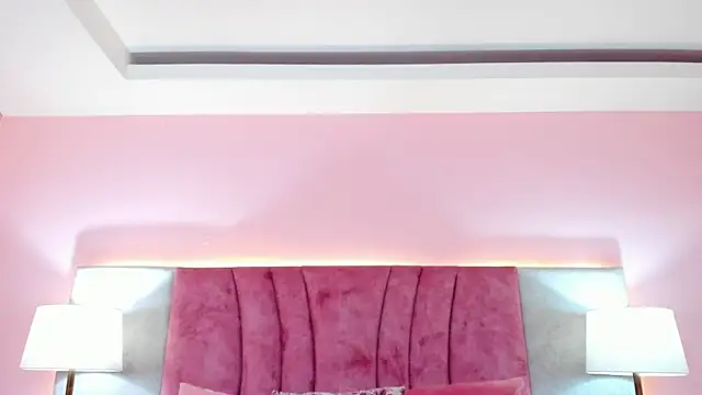 SophiaLaurens online show from 11, 1, 2025