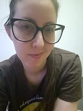 Snapshot of Sarah459 chatting on 23, 6, 2026 Sarah459 online show from 23, 6, 2026
