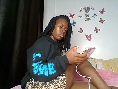 Snapshot of Oliviia_ chatting on 3, 10, 2025 Oliviia  online show from 3, 10, 2025