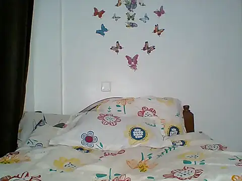 Snapshot of Oliviia_ chatting on 16, 10, 2025 Oliviia  online show from 16, 10, 2025