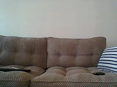 Snapshot of Oliviia_ chatting on 20, 10, 2025 Oliviia  online show from 20, 10, 2025