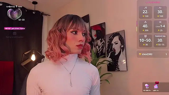 Megan Do Santos online show from 10, 10, 2025