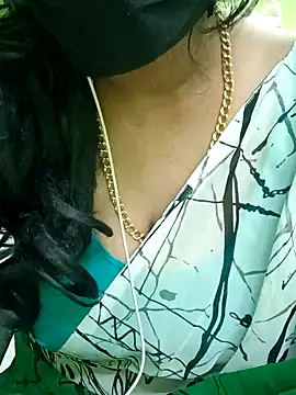 Aishu-tamil09 online show from 16, 12, 2024