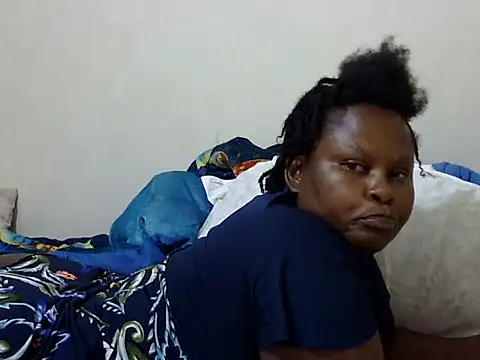 Snapshot of Pretty_lilly02 chatting on 7, 4, 2026 Pretty lilly02 online show from 7, 4, 2026