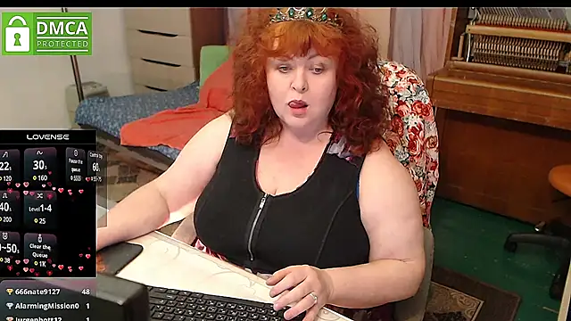 Snapshot of RoseRed69 chatting on 5, 12, 2024 RoseRed69 online show from 5, 12, 2024