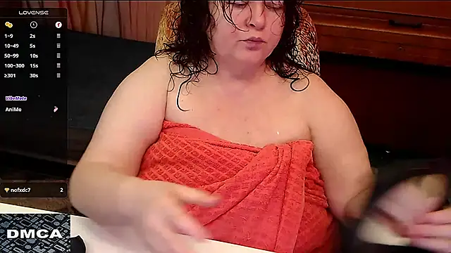 Snapshot of RoseRed69 chatting on 8, 3, 2025 RoseRed69 online show from 8, 3, 2025