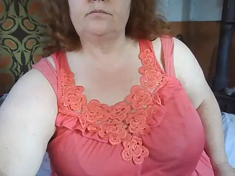 Snapshot of RoseRed69 chatting on 16, 9, 2025 RoseRed69 online show from 16, 9, 2025