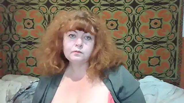 Snapshot of RoseRed69 chatting on 6, 10, 2025 RoseRed69 online show from 6, 10, 2025