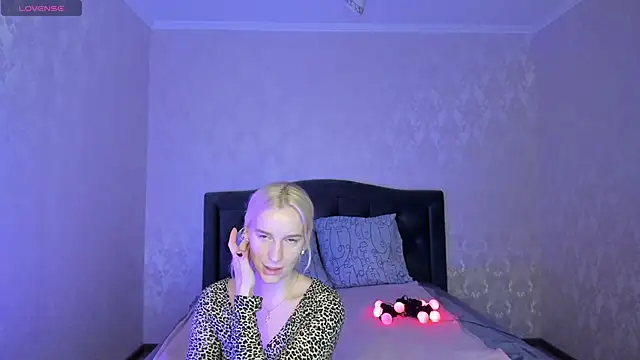 Amanda054 online show from 27, 1, 2025