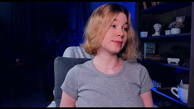 Snapshot of PollyHathor chatting on 20, 1, 2025 PollyHathor online show from 20, 1, 2025