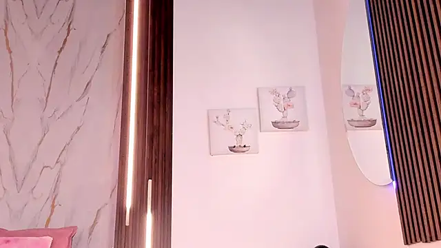 Snapshot of mia_six66 chatting on 23, 4, 2026 mia six66 online show from 23, 4, 2026