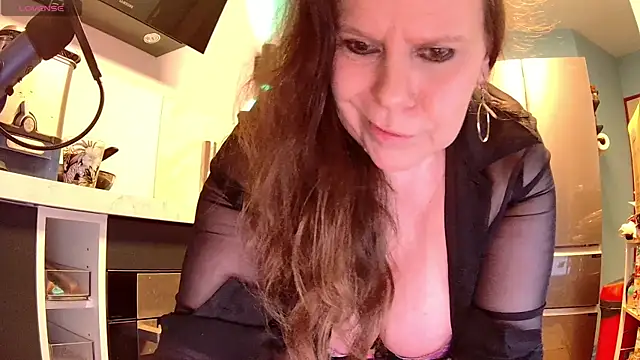 Endrocleia online show from 27, 2, 2025