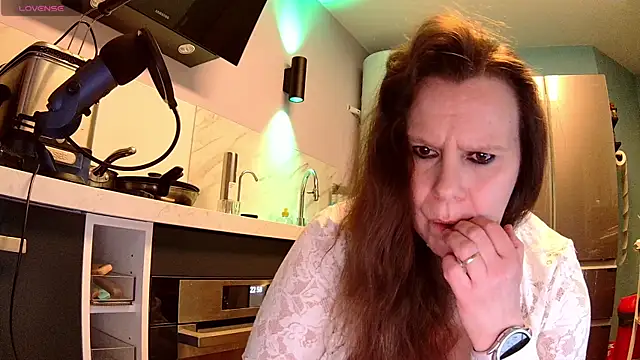 Endrocleia online show from 1, 3, 2025