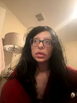 myloveforyouu online show from 16, 10, 2025