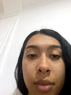 SweetLatiin  online show from 15, 11, 2025