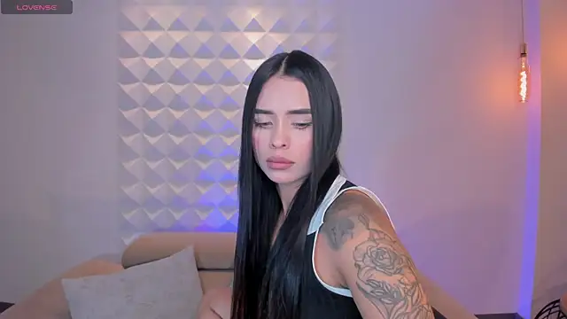 MariaHerrera  online show from 19, 10, 2025