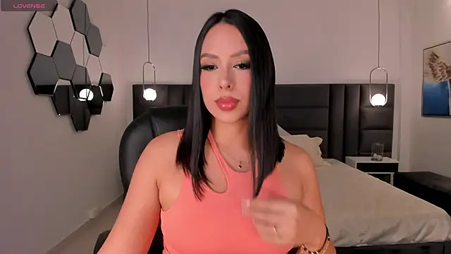 KatieStonne online show from 22, 10, 2025