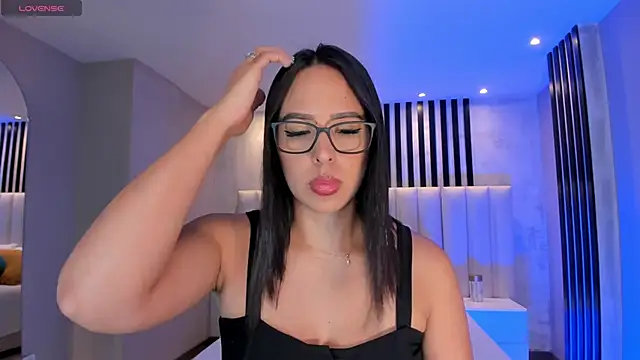 KatieStonne online show from 15, 2, 2026