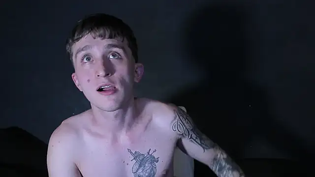 Dylanwhite23  online show from 4, 12, 2025