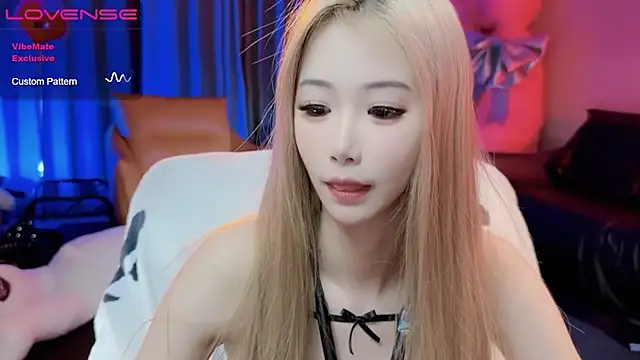 JoooJo  online show from 21, 3, 2025