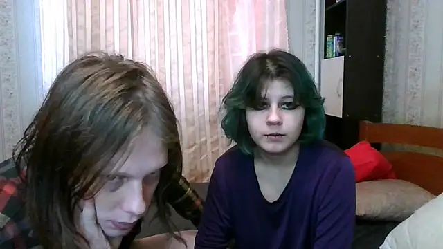 Snapshot of Crystal_Love_Porn chatting on 4, 2, 2025 Crystal Love Porn online show from 4, 2, 2025