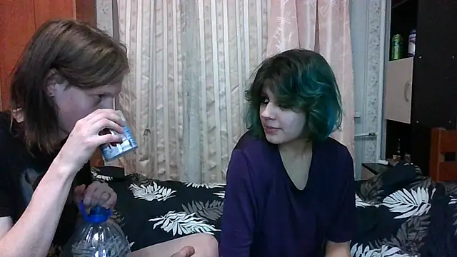 Snapshot of Crystal_Love_Porn chatting on 8, 2, 2025 Crystal Love Porn online show from 8, 2, 2025