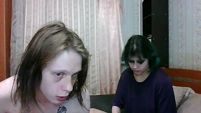 Snapshot of Crystal_Love_Porn chatting on 1, 3, 2025 Crystal Love Porn online show from 1, 3, 2025