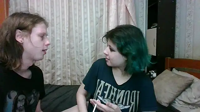 Snapshot of Crystal_Love_Porn chatting on 7, 3, 2025 Crystal Love Porn online show from 7, 3, 2025