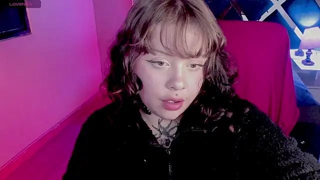 Sabrina scarlett online show from 17, 3, 2025